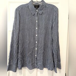 Foxcroft Shaped Fit Women's Size 14 White Button-Up Shirt Long Sleeve Rayon Top